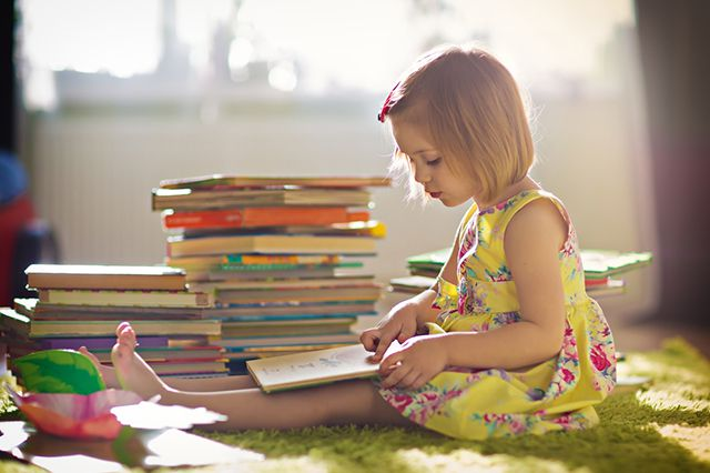 Издательство "Эксмо" выпустило около 1,5 тыс. новых детских книг в 2023 году
