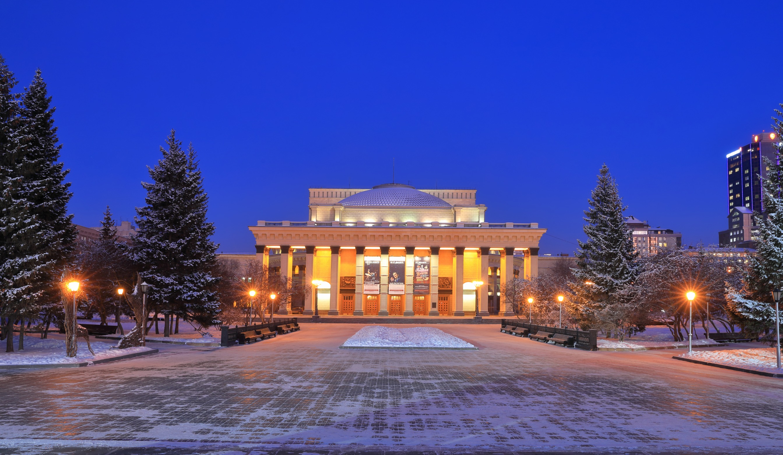 новосибирск оперный театр зимой